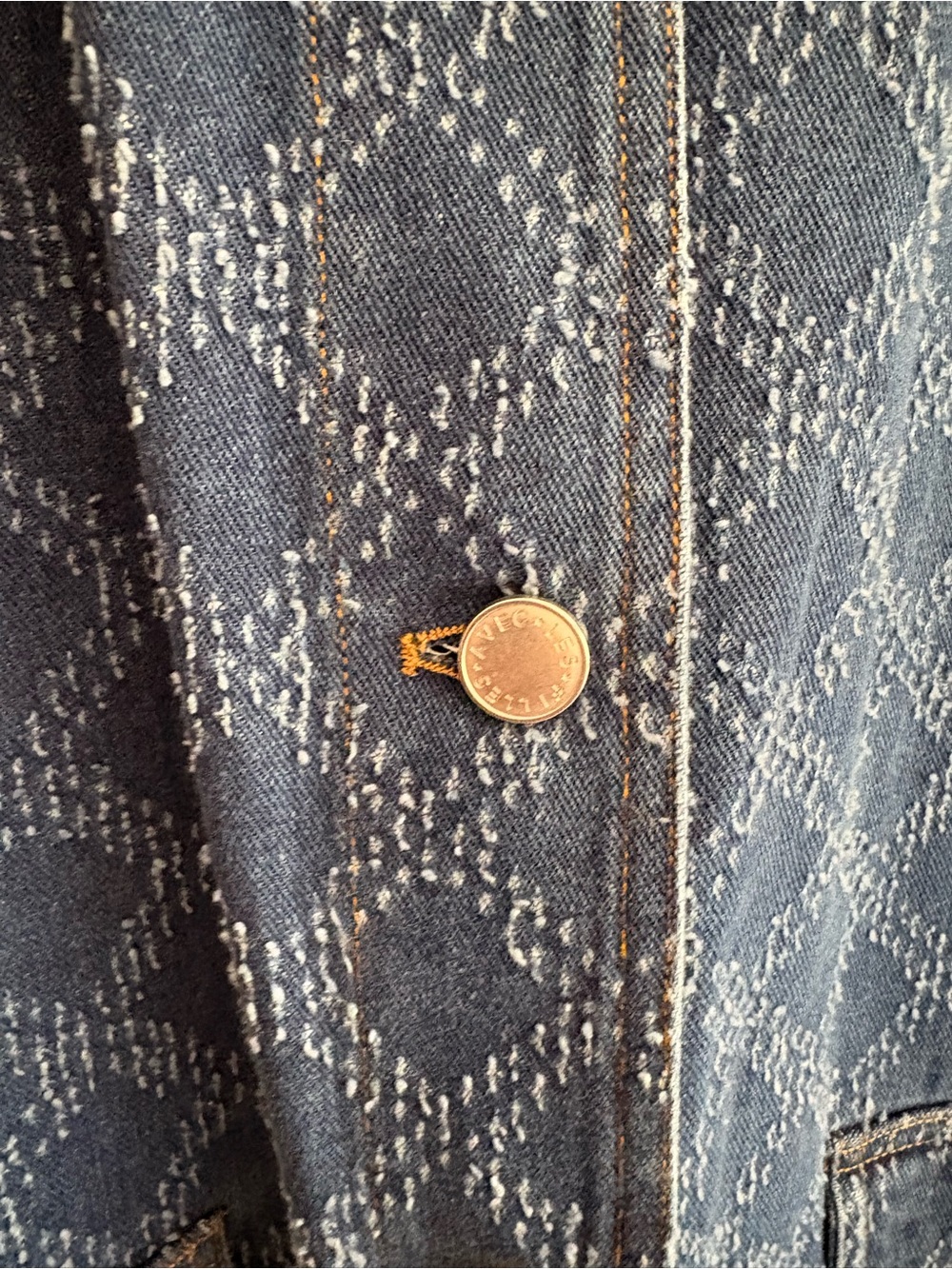 Avec Les Filles Anthropologie Diamond-Pattern Denim Barn Jacket size Large - Picture 7 of 8